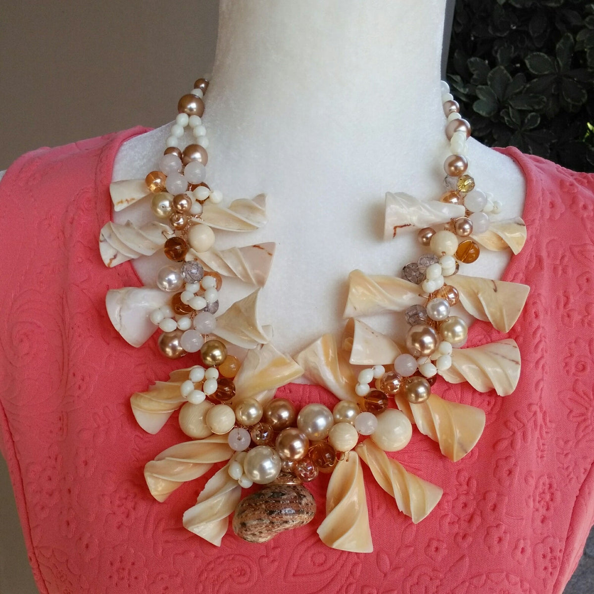 Shell Beach Statement Necklace, Summer Chunky Beach Bib, Resort Wedding Statement Collar