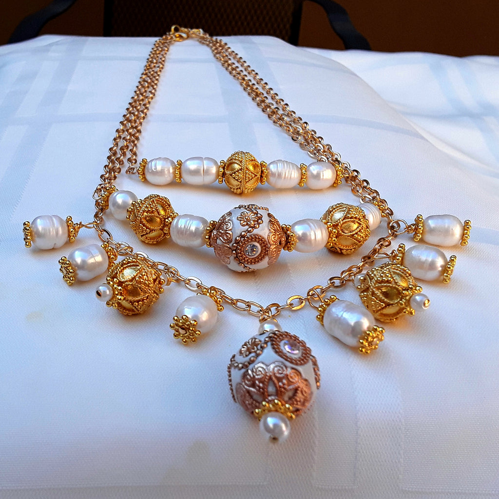 Modern Maximalist Freshwater Pearl Bridesmaid's Gold Bar Necklace Set - Unique Gift for Her