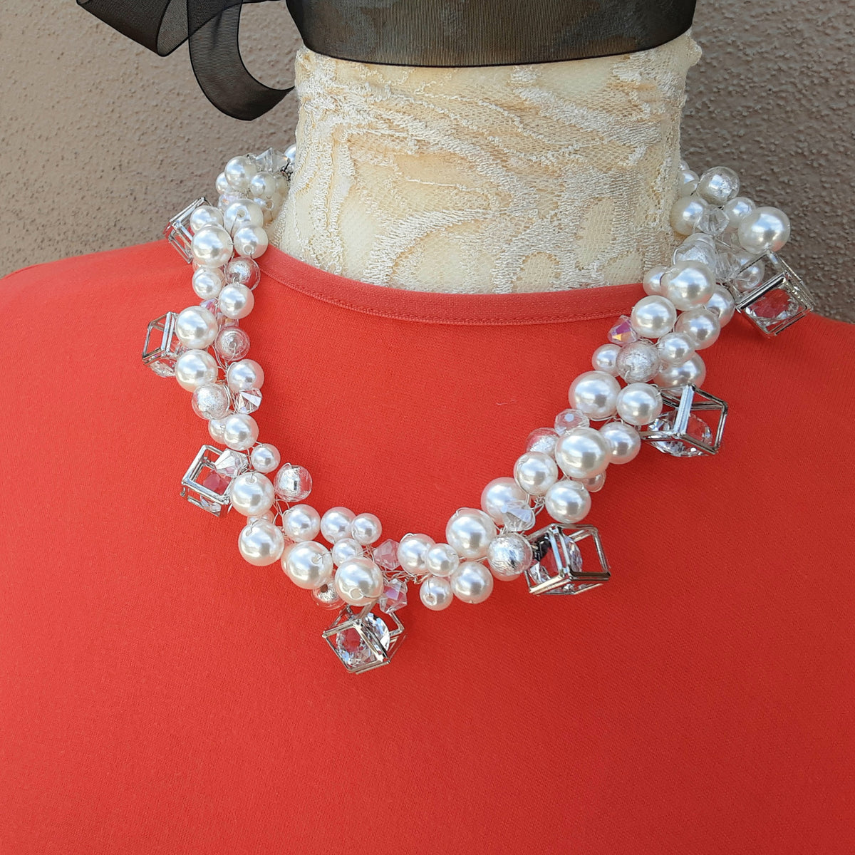 Unique Pearl Bridal Statement Necklace, Chunky Wedding Necklace, Crystal Gift for Her