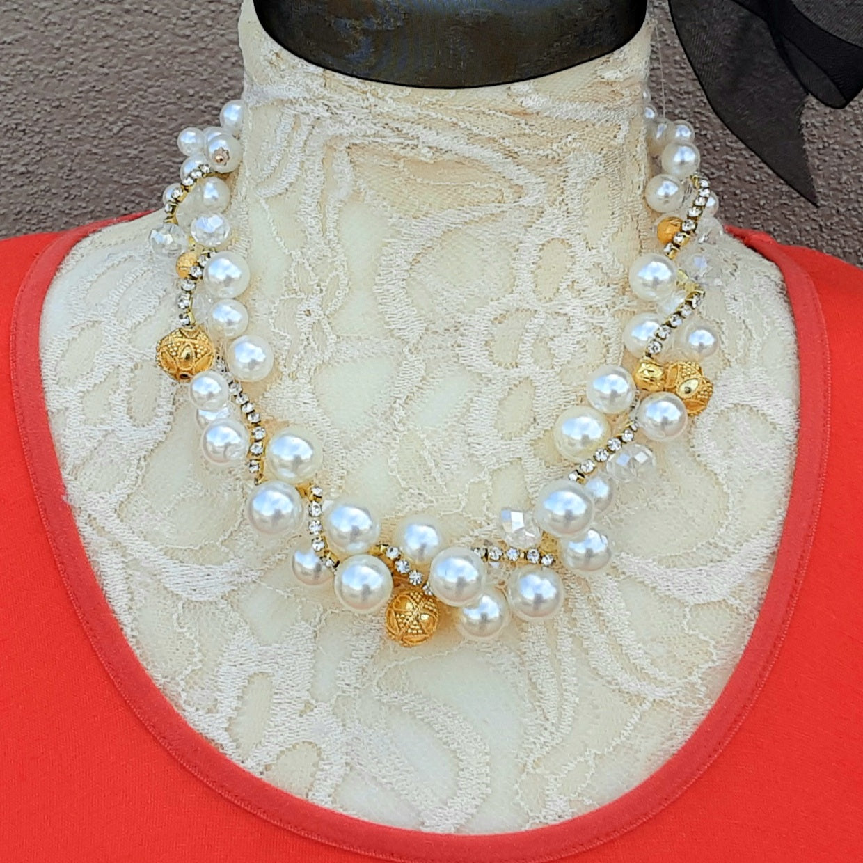 Buy Crystal Rhinestone Statement Necklace, Vintage Chunky Chain Choker  Collar Bib Statement Necklace Fashion Costume Jewelry Necklaces for Women…,  Rhinestone, Rhinestone at Amazon.in