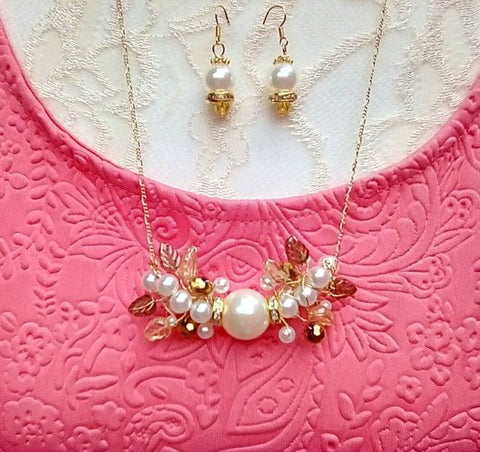 Modern Twisted Wire Pearl Statement Necklace Set - Unique Crystal Gift for Her
